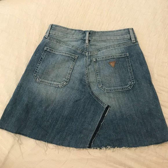 High waisted Jean Skirt - Picture 2 of 3